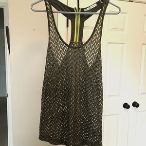 Maurice’s Sleeveless Top. Very striking color and pattern. Size L